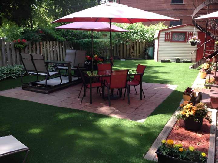 Pelouse artificielle résidentielle Montréal