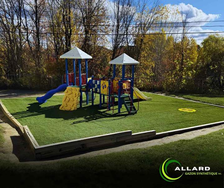 Pelouse artificielle aire de jeux Montréal